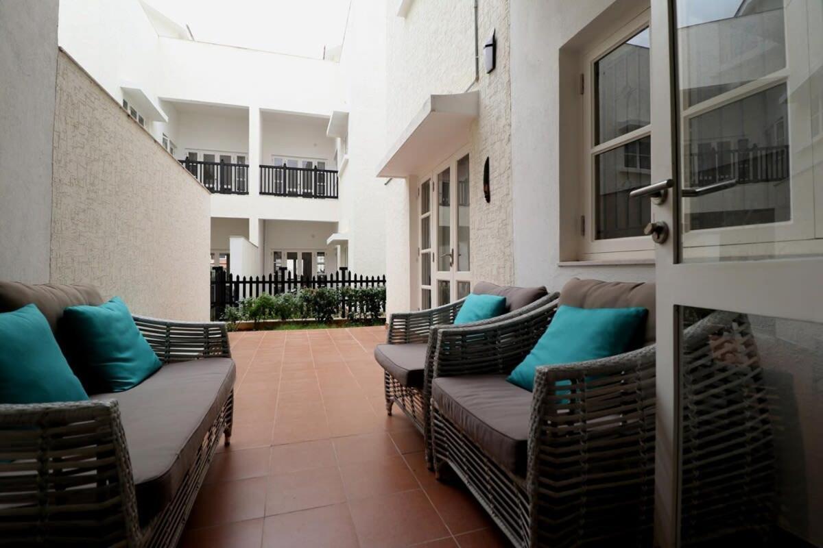 Welcome To Serenity-Luxury Villa At Prestige Augusta Golf Village Bangalore Buitenkant foto
